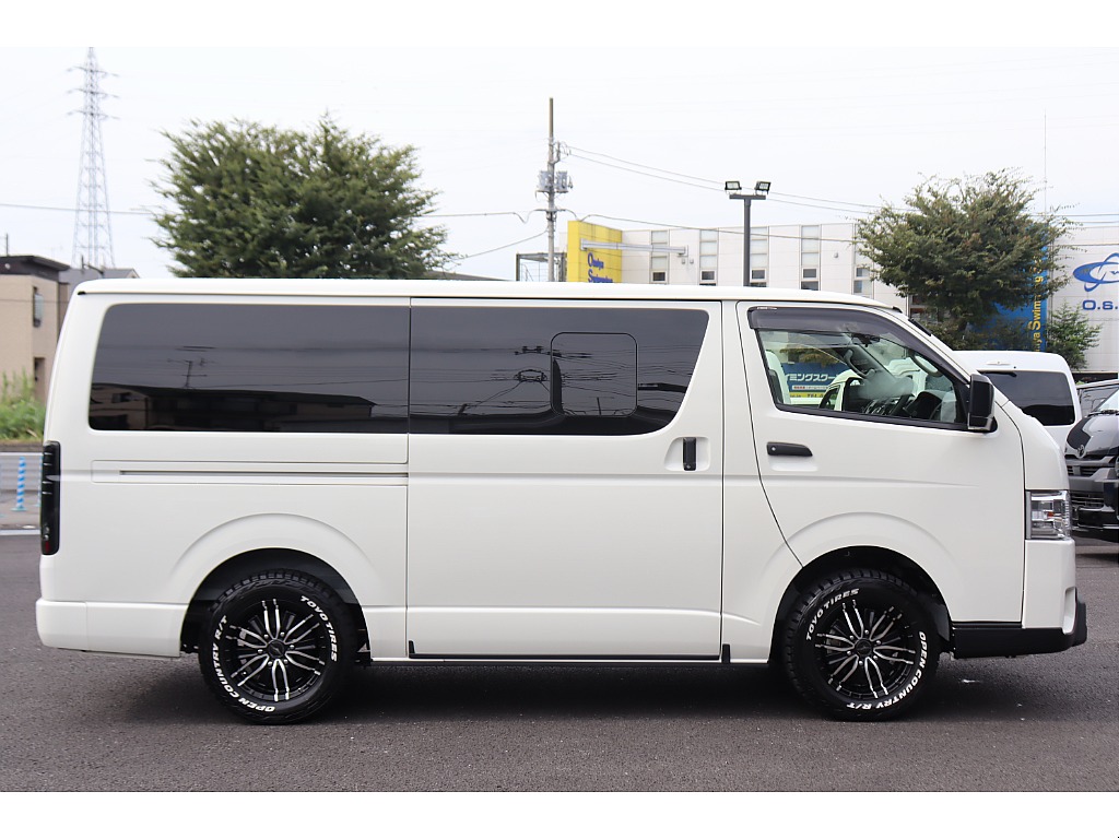 トヨタ ハイエースバン 5ドアバン2.0DXロングGLパッケージ 【厳選中古車】リアエアコン/リアヒーター 埼玉県の詳細画像 その19