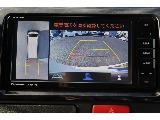 ３６０度車両周辺が確認可能なパノラミックビューモニターも装備！画面切り替えでフロント左右の確認も可能です♪