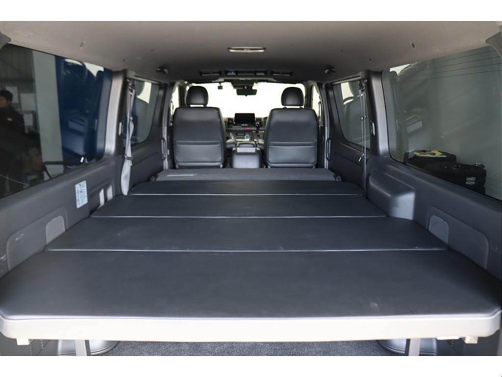 トヨタ ハイエースバン(32枚目)