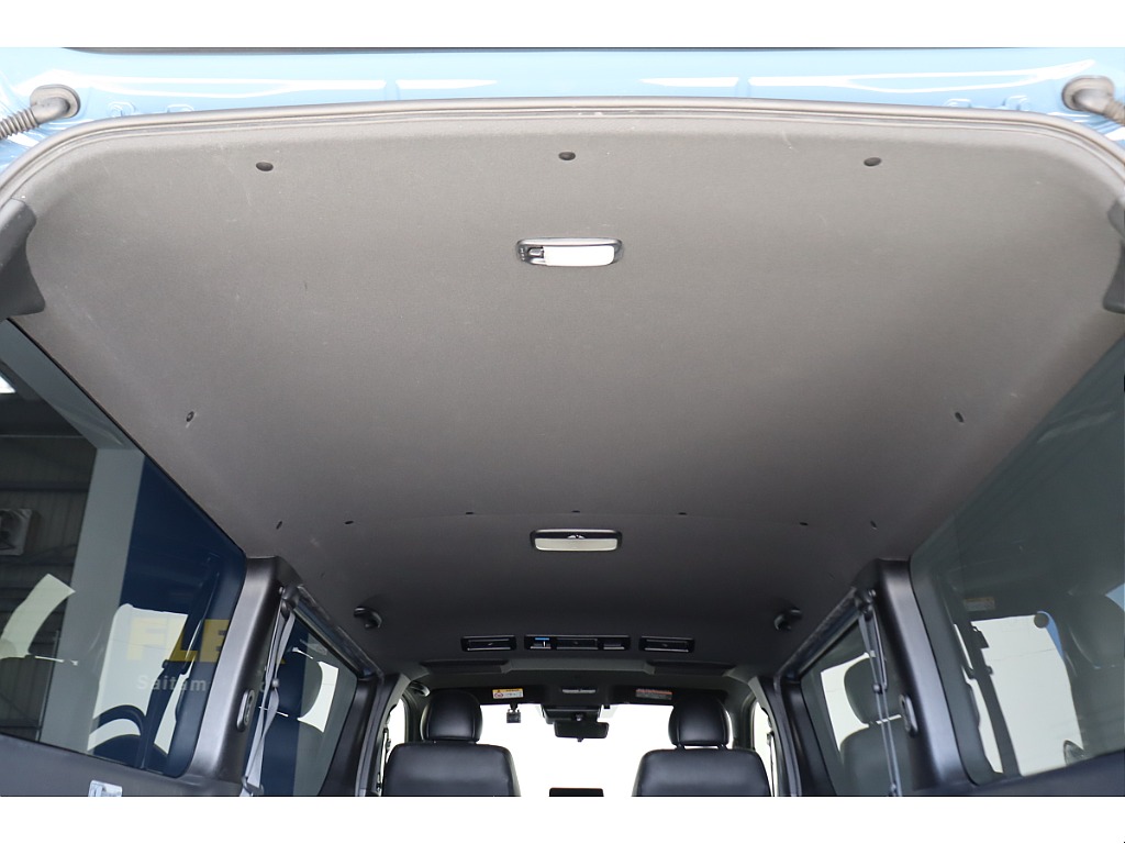 トヨタ ハイエースバン(34枚目)