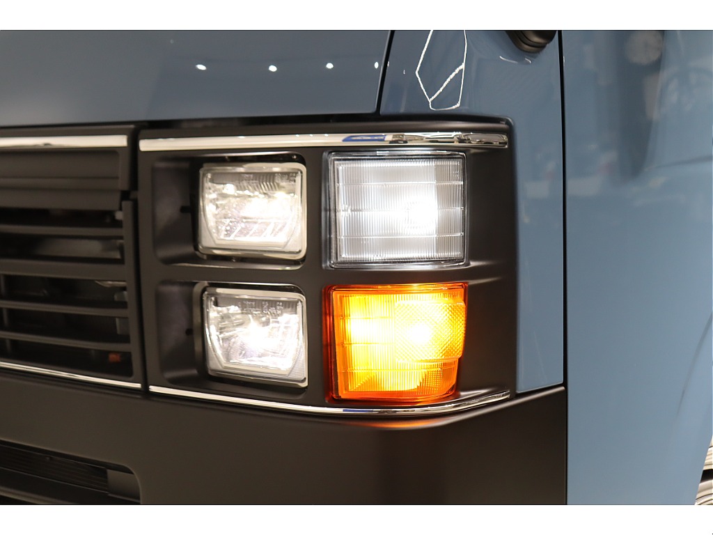 トヨタ ハイエースバン(50枚目)