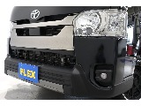 T-FORCEフロントスポイラーを装着済み！FLEXパーツも採用したオリジナルハイエース！