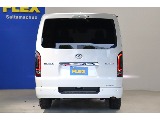 駐車時も安心なパーキングサポートブレーキ搭載！