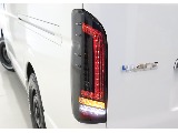プレステージLEDテールランプを新品インストール☆