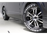 大人気ナスカーのレタータイヤをインストール☆