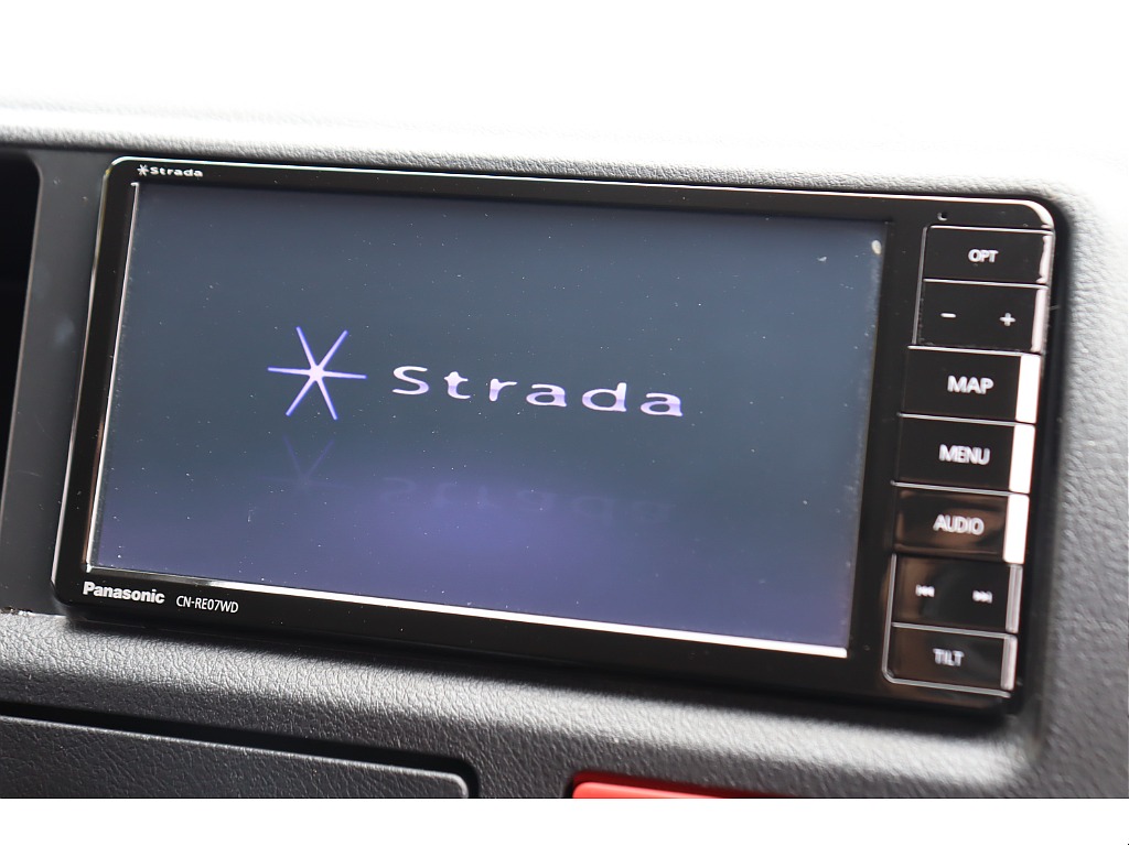 パナソニック製7インチフルセグナビを搭載☆