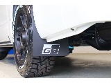 足元にはGRマッドフラップを装備！