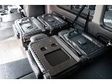 助手席と２、3列目は便利なリクライニング加工済みです！一部にZEROワゴンテーブルが装着されております♪