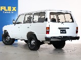 純正リアバンパーが残っておりますのでその点もポイントが高いです！