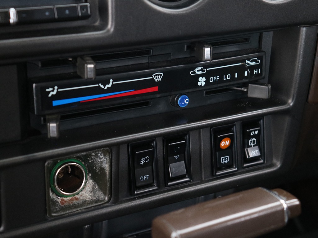 エアコン操作部！