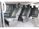 純正シートで広々した空間です☆