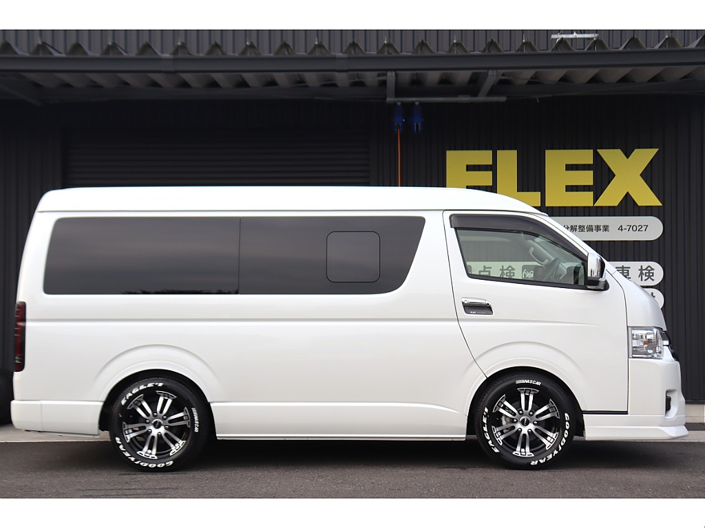 １．５インチローダウン済み！　ＦＬＥＸオーバーフェンダーで更にローフォルムを演出！