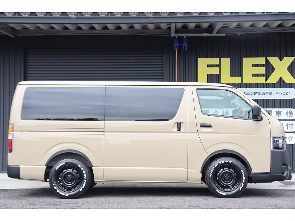 クラシックスタイルのフロントグリルもＦＬＥＸオリジナルです！