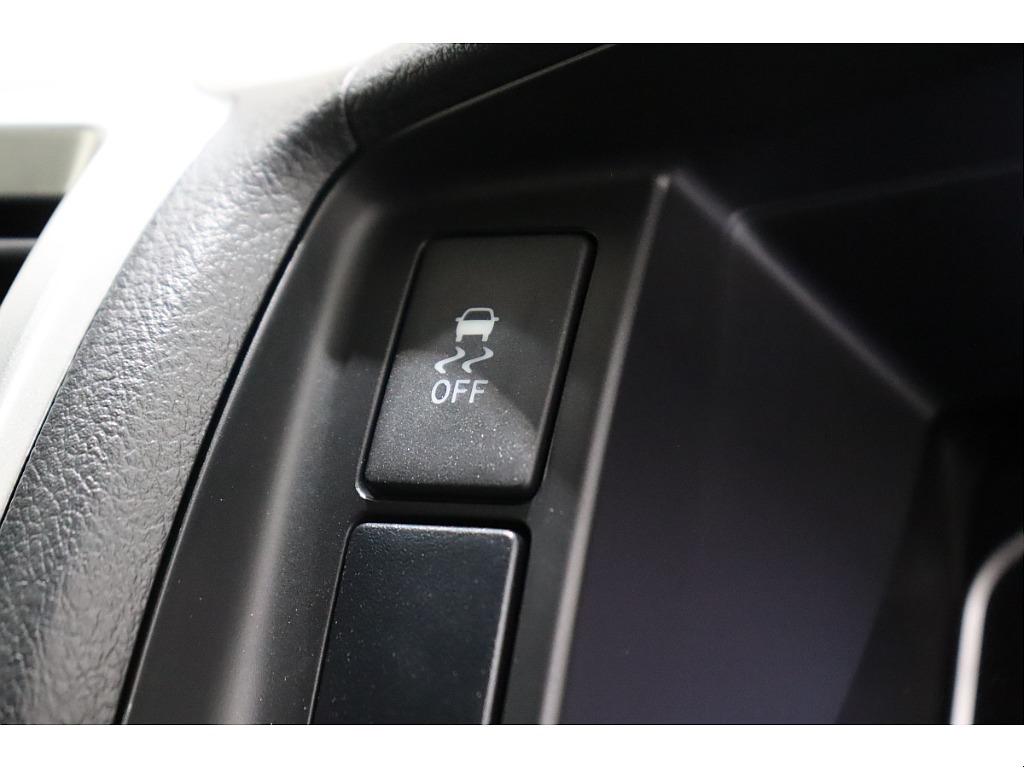 トヨタ ハイエースバン(34枚目)