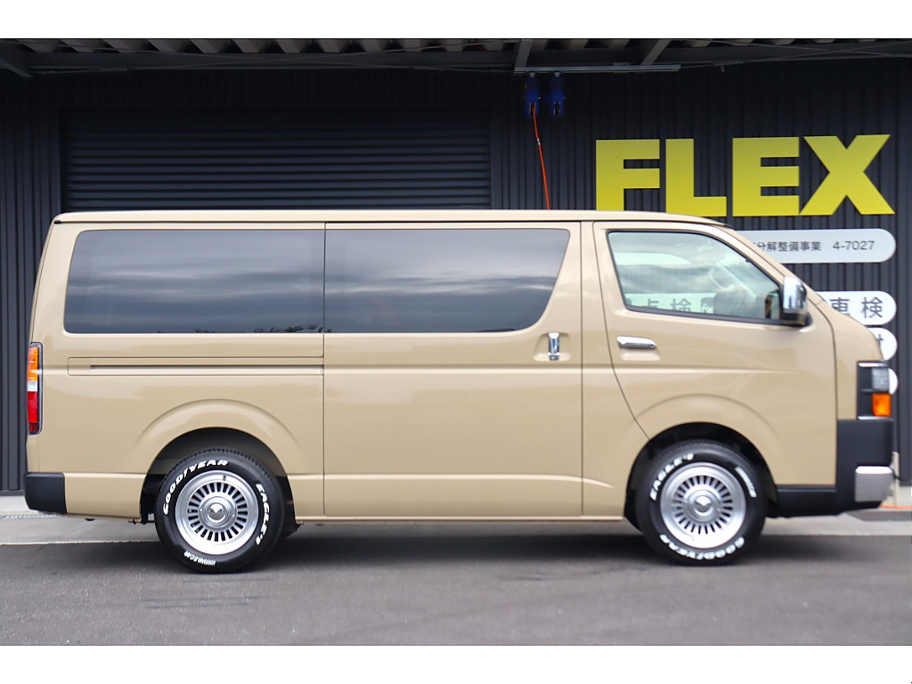 トヨタ ハイエースバン(44枚目)