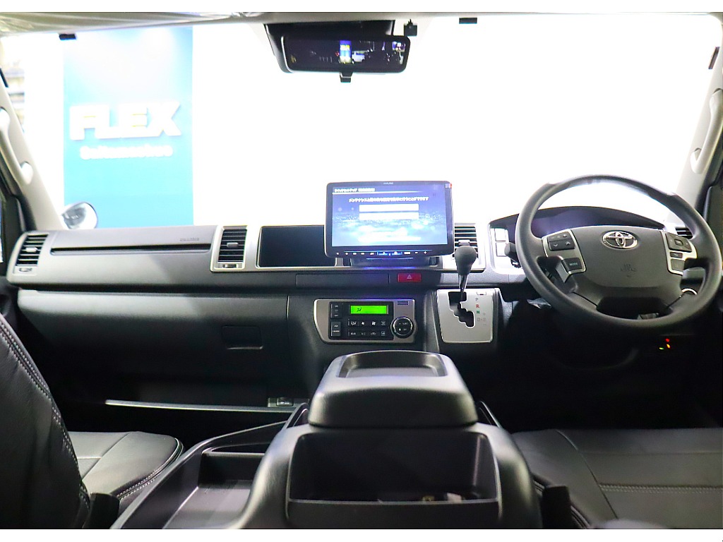 アルパイン製11インチフルセグナビ搭載！もちろんビルトインETCも完備しております☆