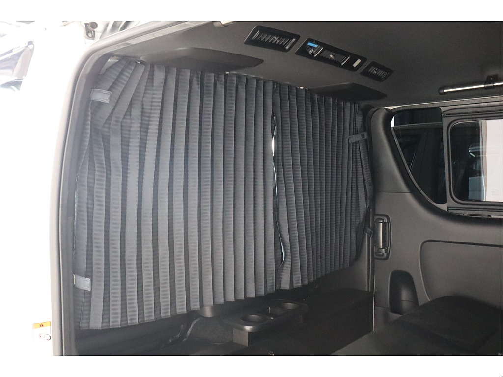 トヨタ ハイエースバン(35枚目)