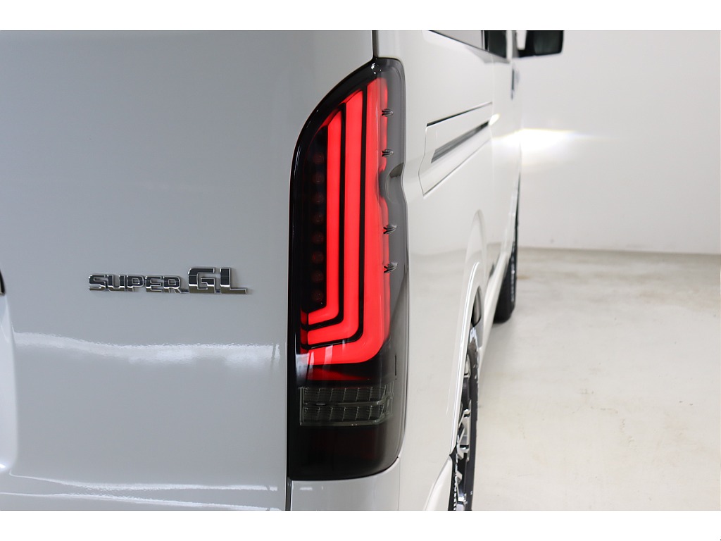 トヨタ ハイエースバン(52枚目)