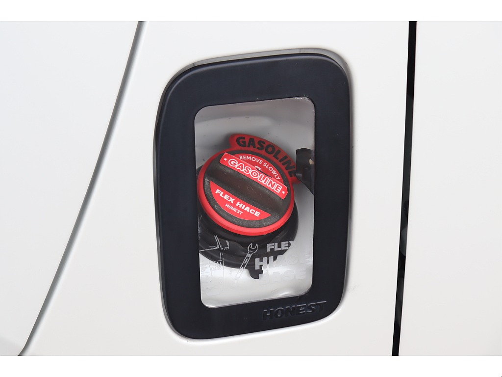 トヨタ ハイエースバン(55枚目)