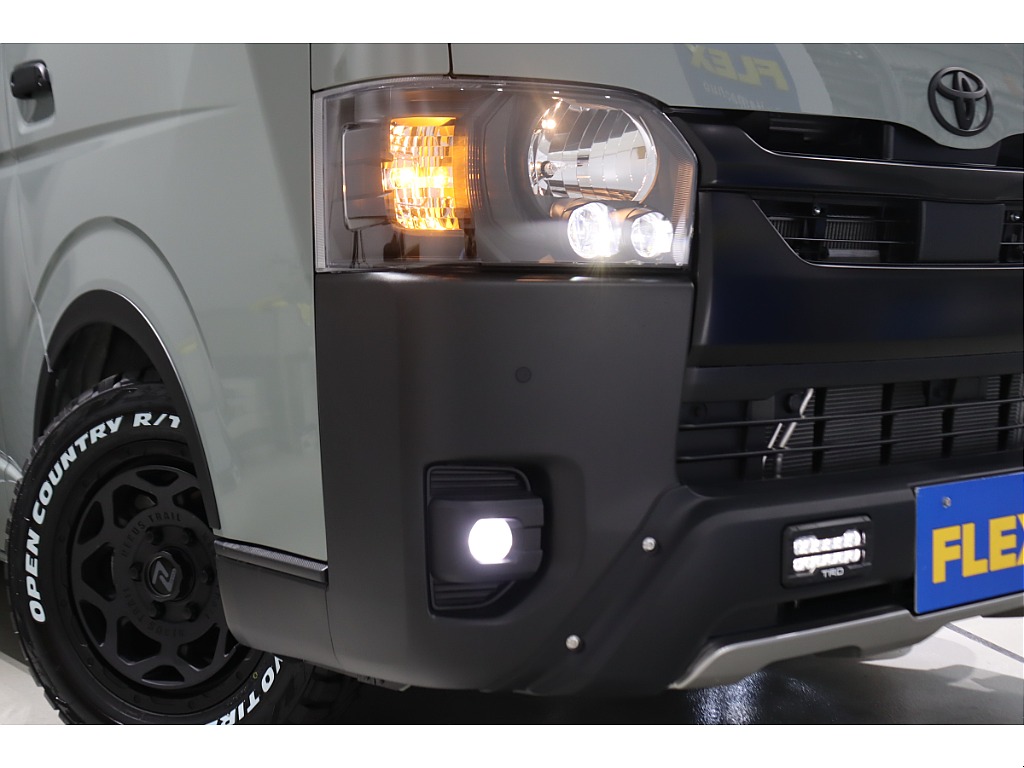 インナーブラックヘッドライトのブラックエディション仕様！