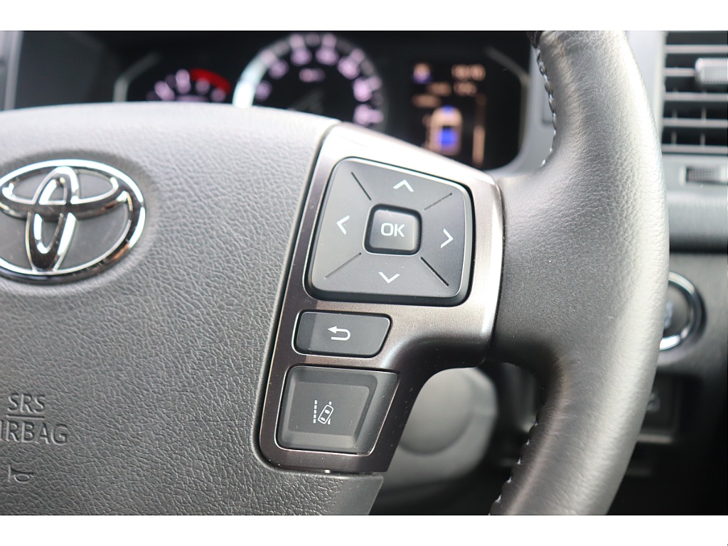 トヨタ ハイエースバン(28枚目)