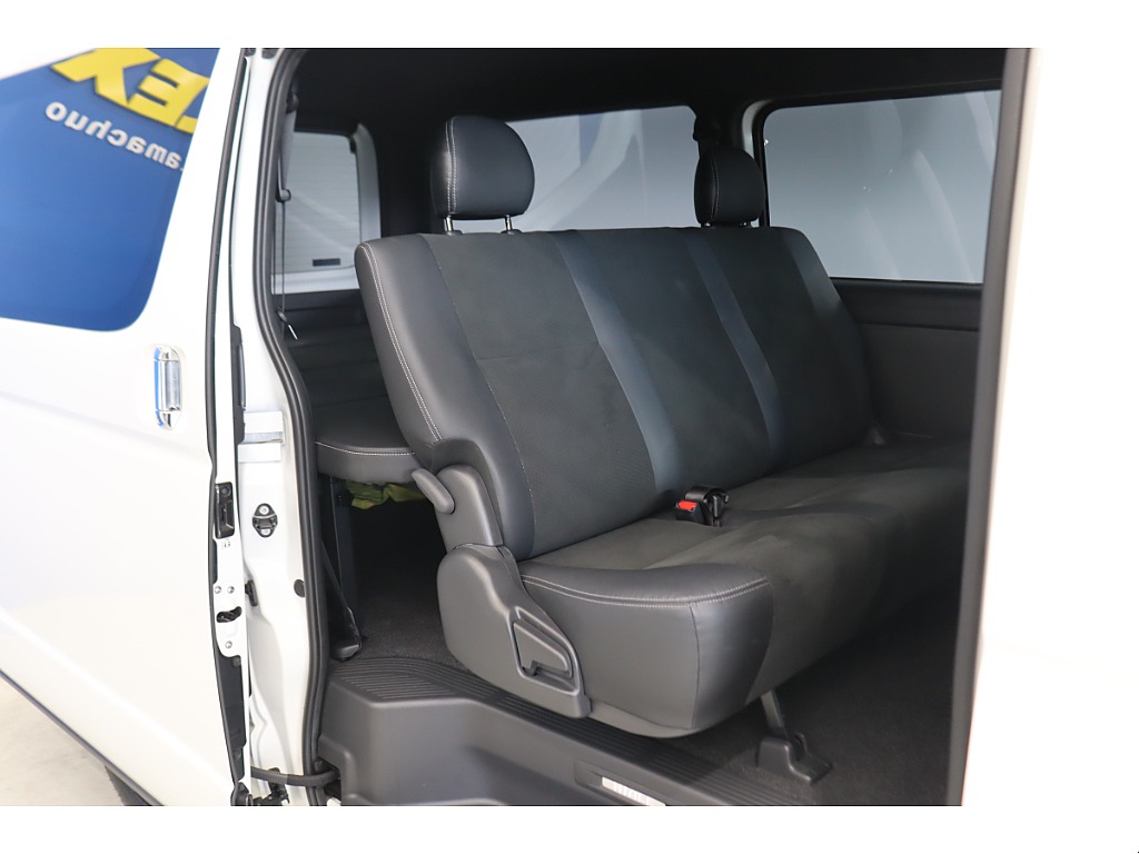 トヨタ ハイエースバン(31枚目)