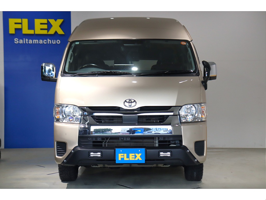 4WDらしいオフロードスタイルに仕上がってます！