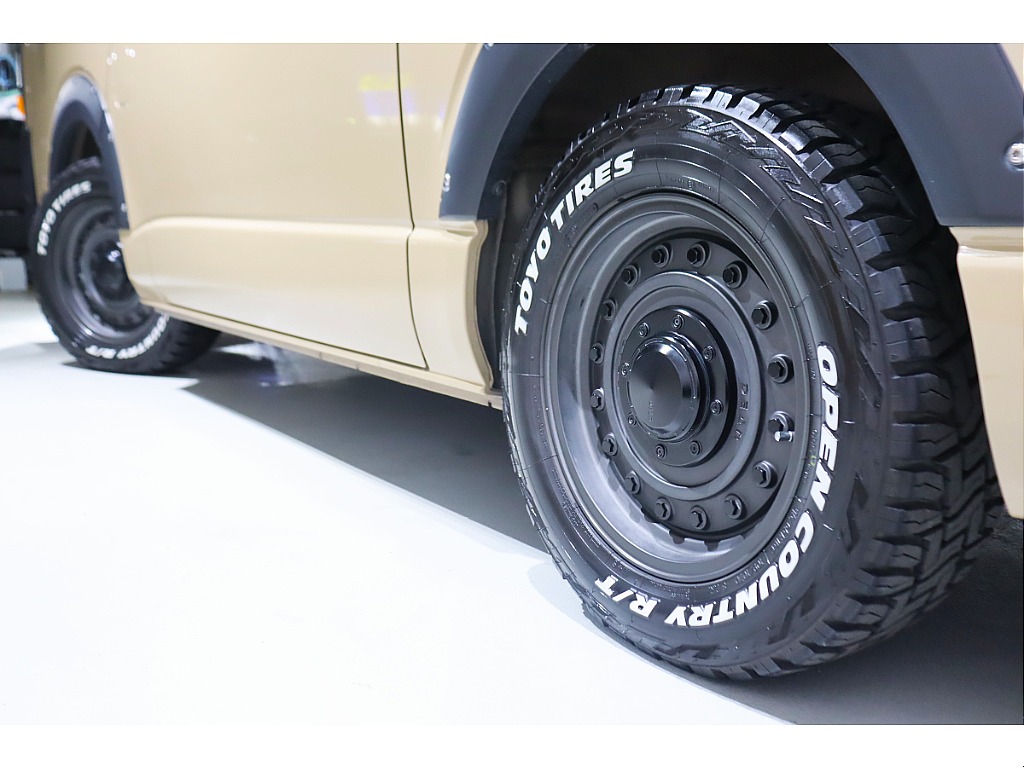 オープンカントリー×コロラド16インチアルミホイール☆