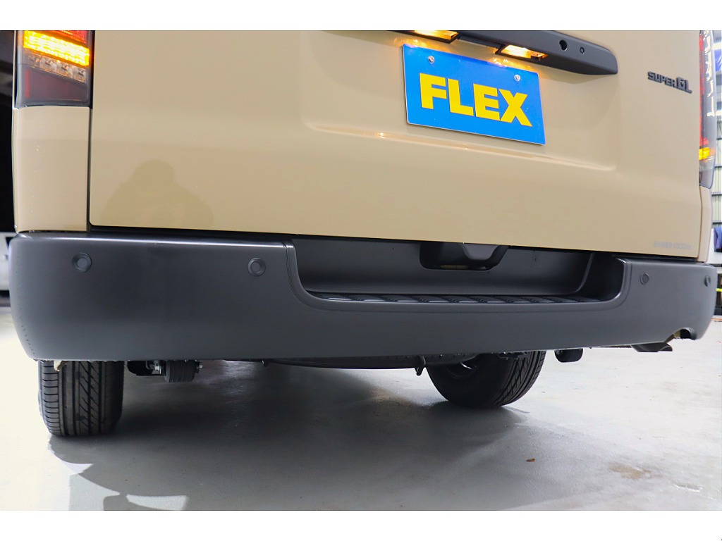 クリアランスソナーや衝突軽減ブレーキも備わっております☆