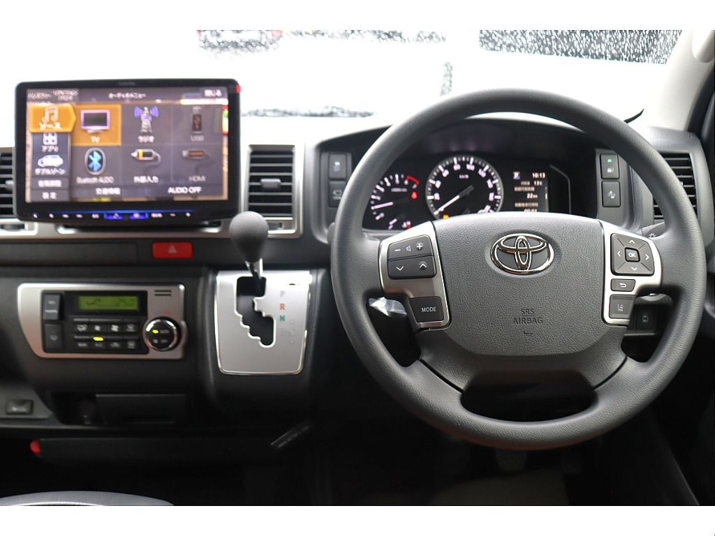 トヨタ ハイエースバン(22枚目)