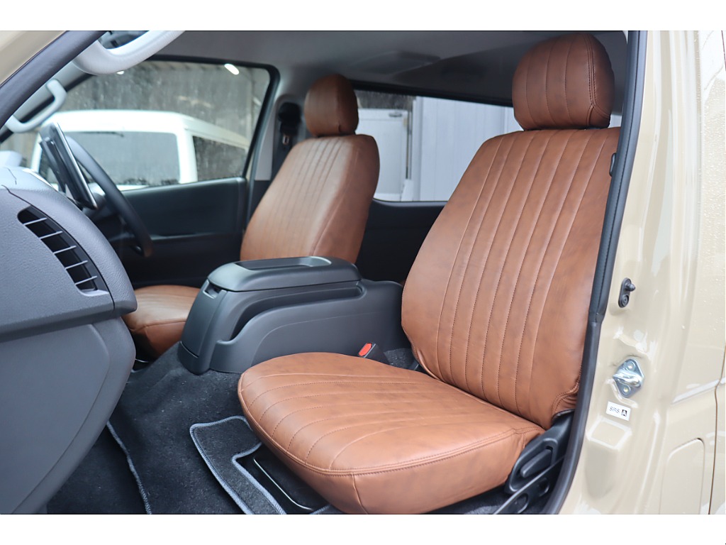 トヨタ ハイエースバン(36枚目)