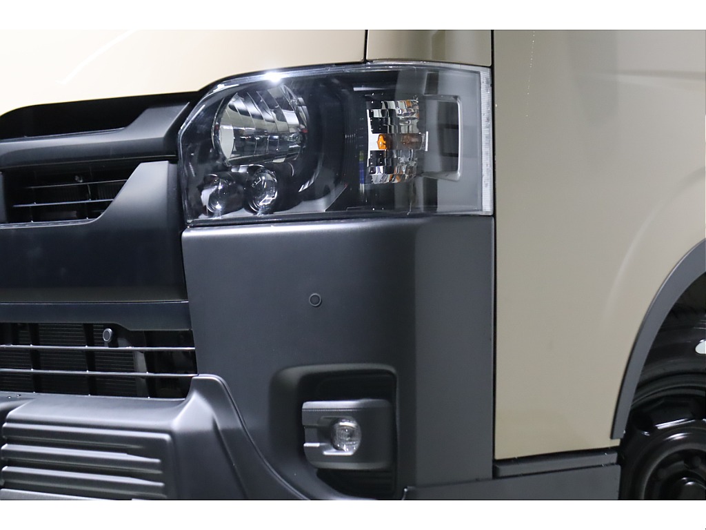 トヨタ ハイエースバン(50枚目)