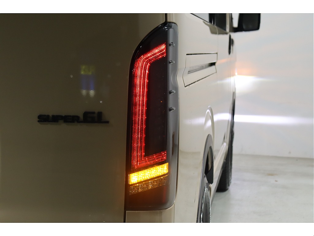 トヨタ ハイエースバン(55枚目)