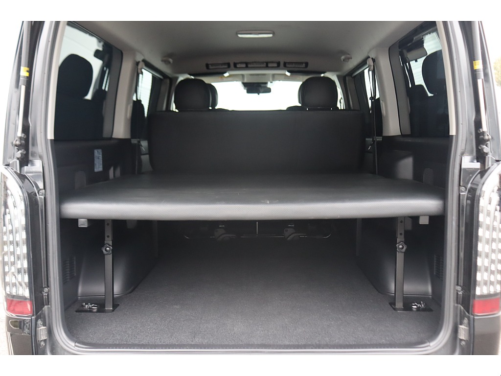 トヨタ ハイエースバン(21枚目)