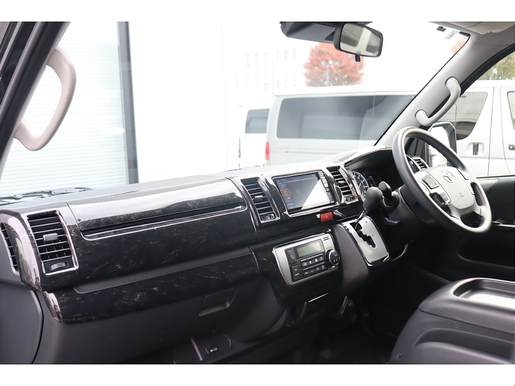 トヨタ ハイエースバン(39枚目)