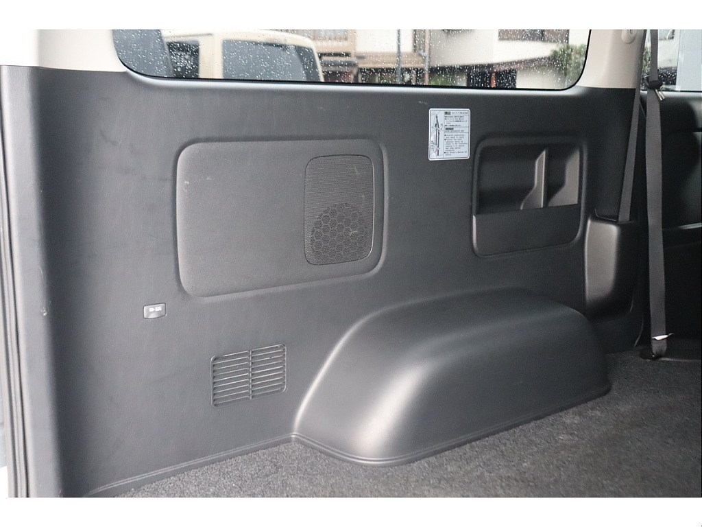 トヨタ ハイエースバン(59枚目)