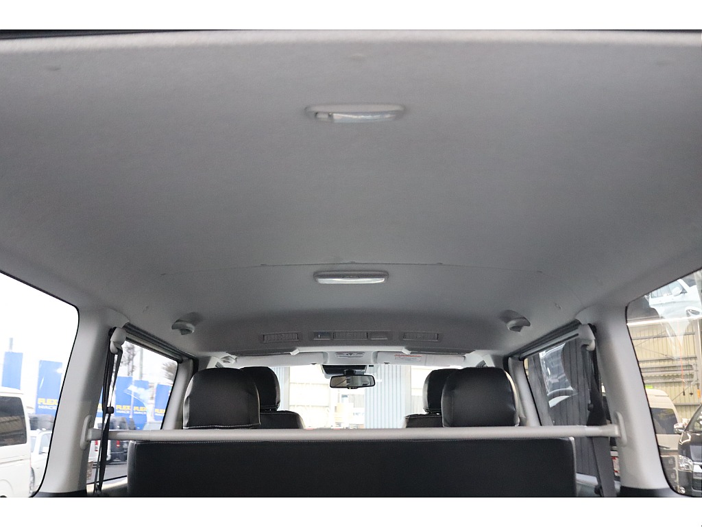 天張りの状態も良好です♪