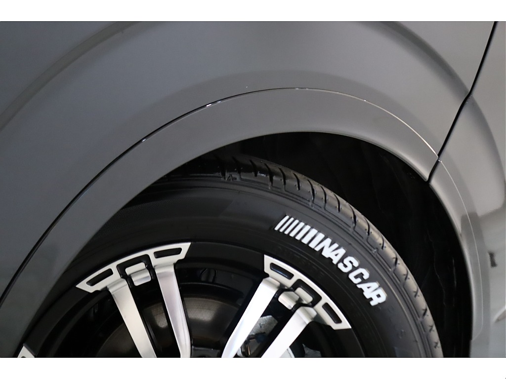 FLEXオリジナルオーバーフェンダーを装着済み♪