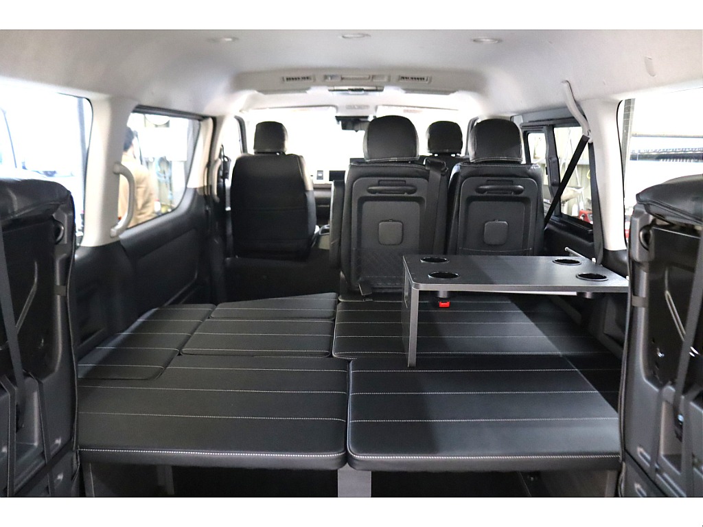 トヨタ ハイエース(34枚目)