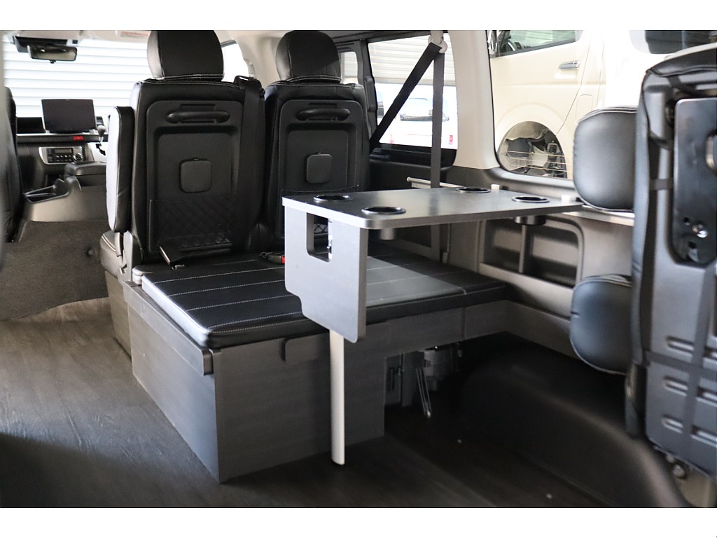 こちらのお車の問い合わせは、ハイエースさいたま中央店まで！