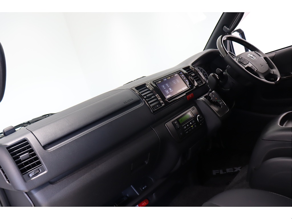 トヨタ ハイエースバン(53枚目)