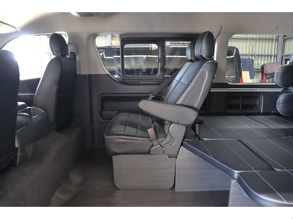 トヨタ ハイエース(51枚目)