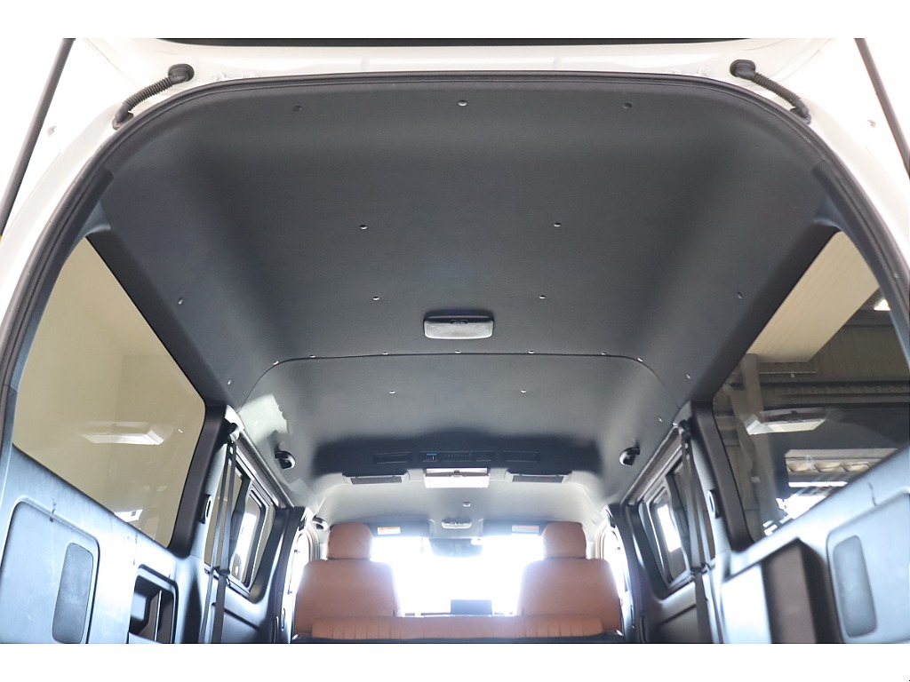 トヨタ ハイエースバン(36枚目)