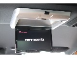 カロッツェリア製10インチ後席モニター完備！