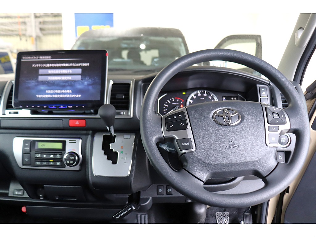 ステリングオーディオスイッチを完備！