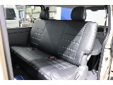 3人乗車が可能なセカンドシート！