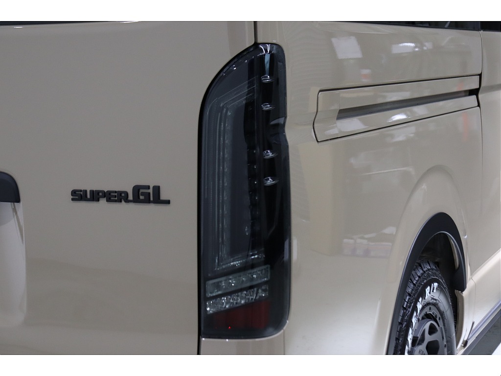 トヨタ ハイエースバン(44枚目)