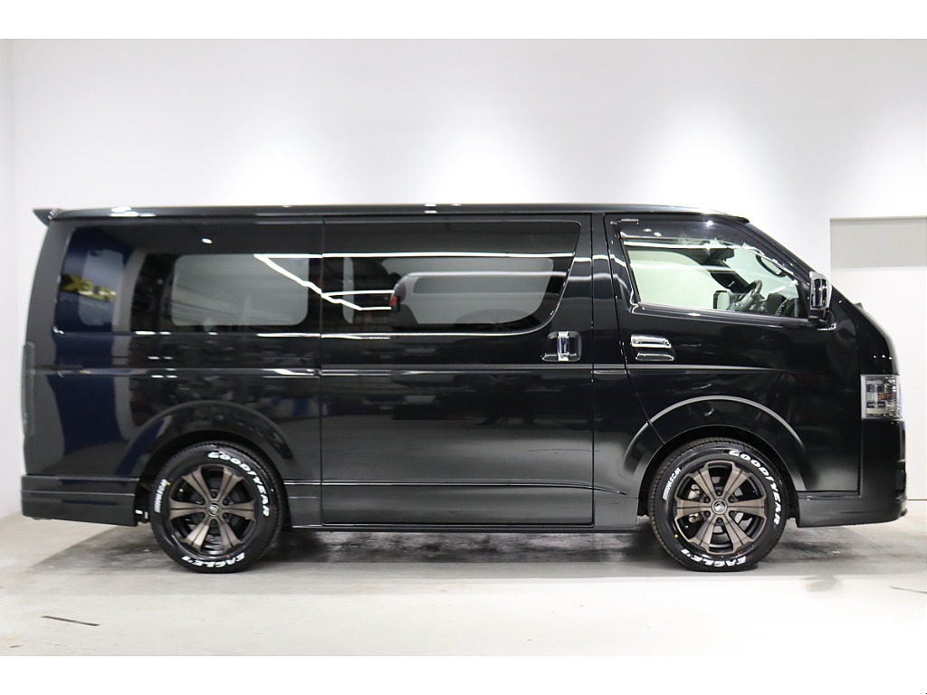 トヨタ ハイエースバン(12枚目)