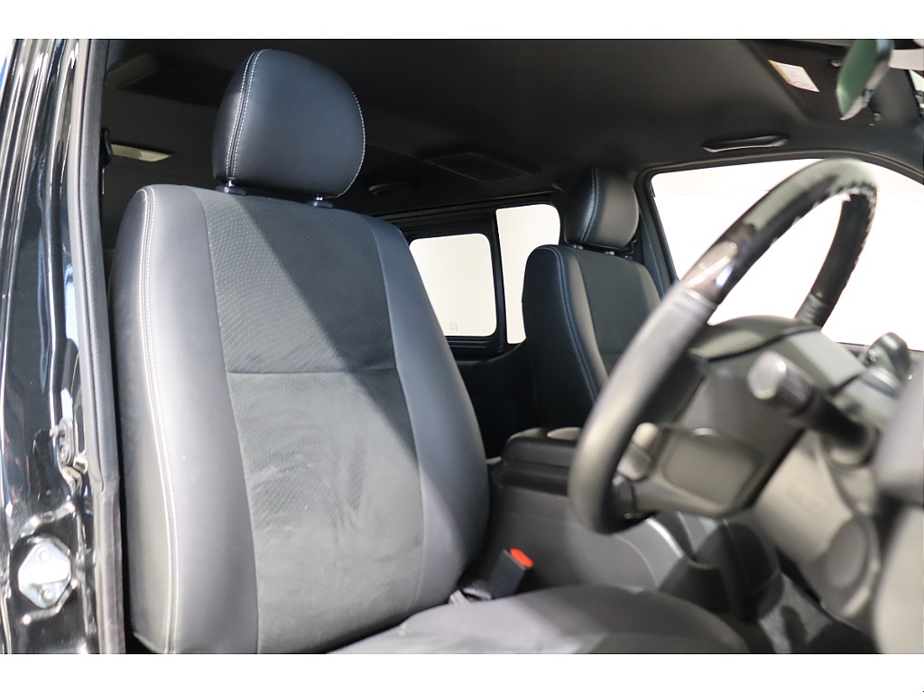 ダークプライムⅡ専用ハーフレザーシート☆