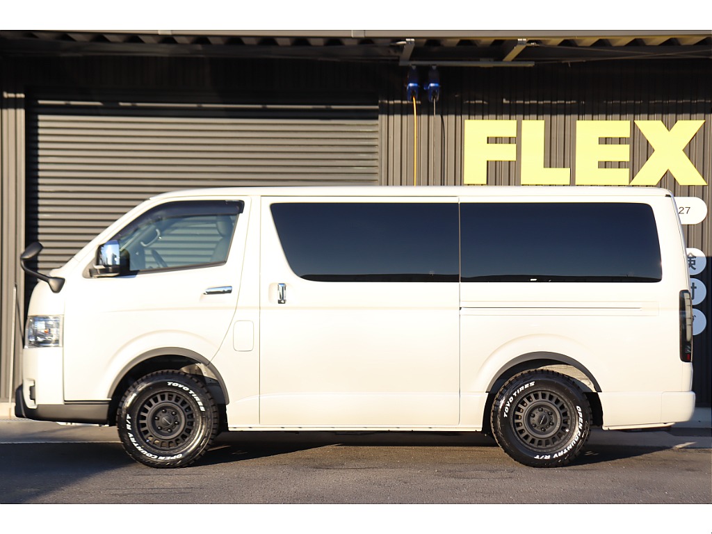 トヨタ ハイエースバン(53枚目)